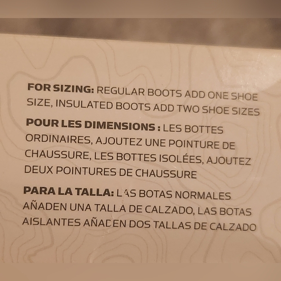 Yaktrax Walk Traction Cleats NEW In Box Size Small - Picture 6 of 6